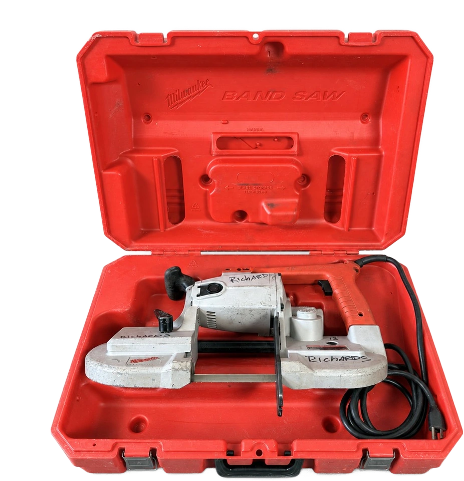 Milwaukee 6230 Deep Cut Portable Band Saw Variable Speed 6 Amp 120V w/ Blade